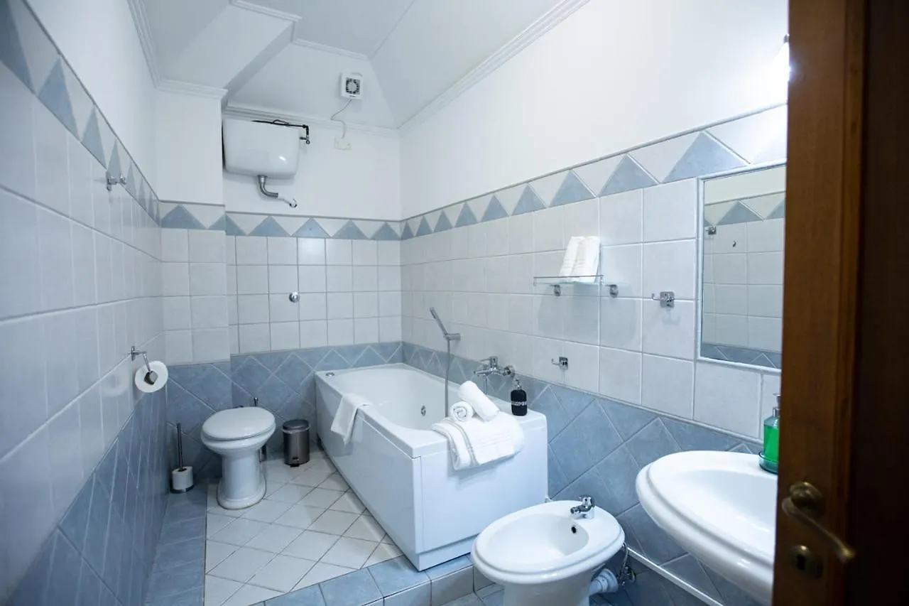 Your Apartment In פירנצה